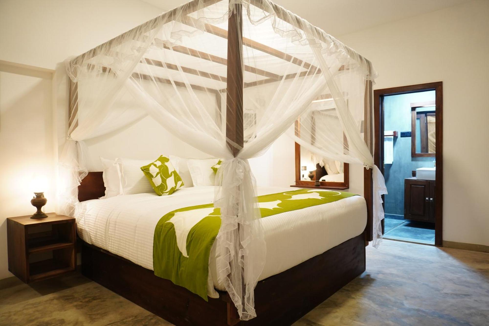 Manta Beach Resort & Ayurvedic Wellness Centre Bussa Exterior foto