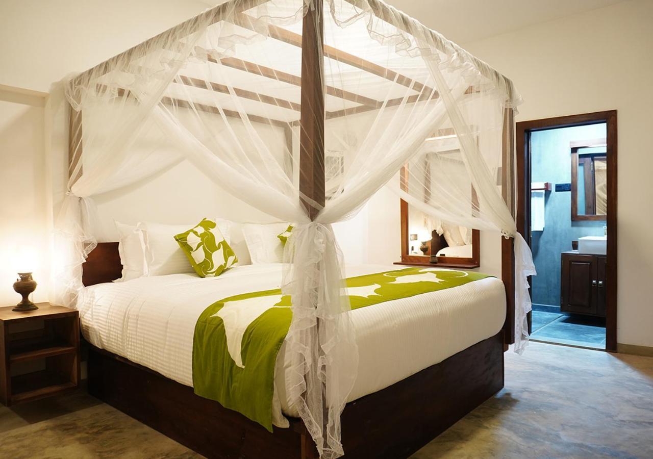 Manta Beach Resort & Ayurvedic Wellness Centre Bussa Exterior foto